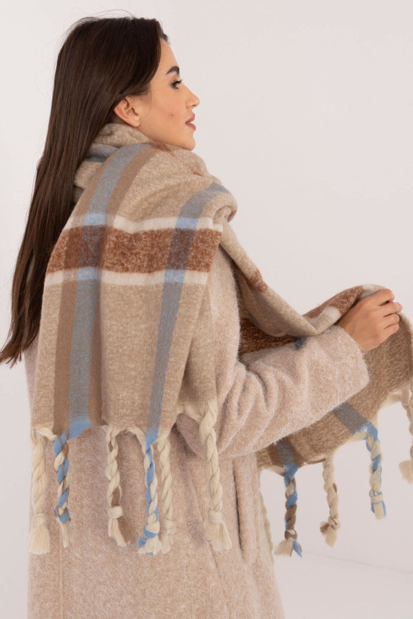 beige - Shawl model 202573 AT U704-202573