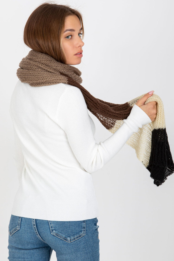 beige - Shawl model 185902 AT U704-185902