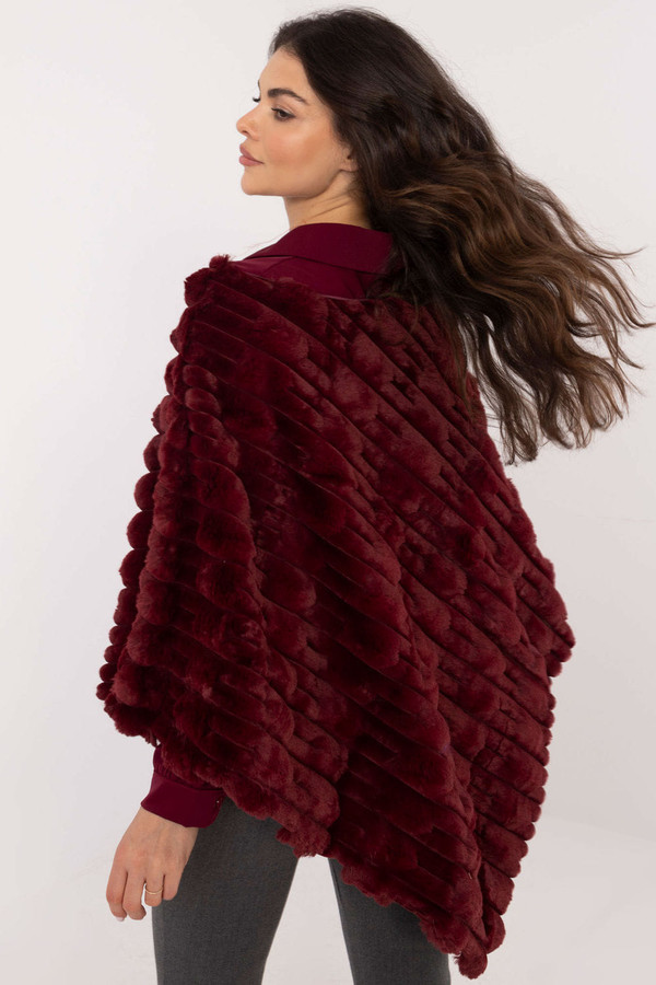 red - Poncho model 203664 AT U704-203664