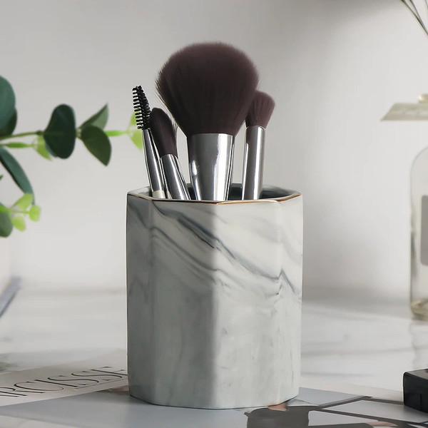 Color: White - Marble comb storage tube Q119-CJJZGJGJ00159-White