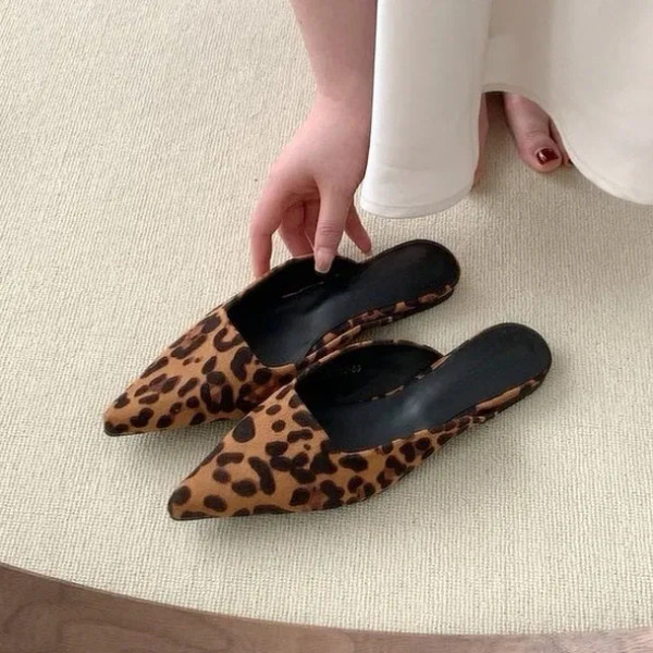 Color: Beige, Shoe Size: 37 - Women Slippers Pointed Toe Leopard Design Shallow Slip on Thin Low He F640-12000033462643251