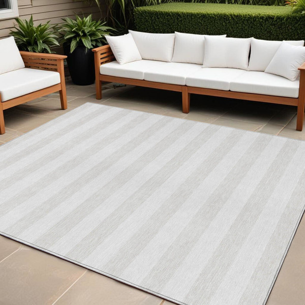 8' X 10' Ivory Striped Washable Indoor Outdoor Area Rug N270-560858