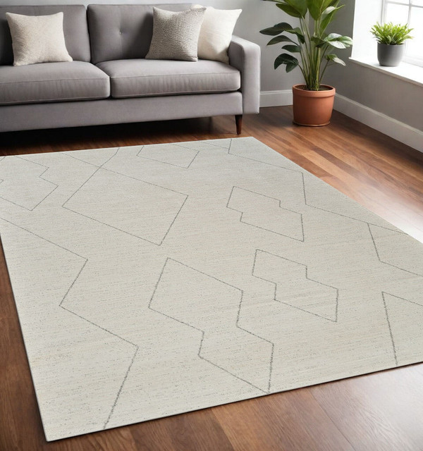 5' X 8' Cream and Beige Abstract Distressed Area Rug N270-559101