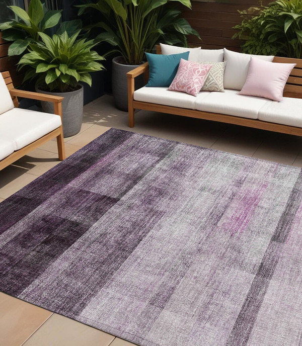 8' X 10' Purple Ombre Washable Non Skid Indoor Outdoor Area Rug N270-563670