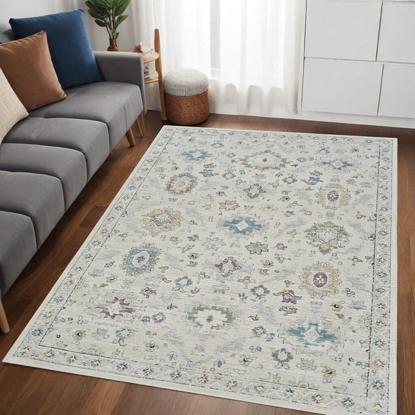 5' X 8' Cream and Beige Abstract Distressed Area Rug N270-558885