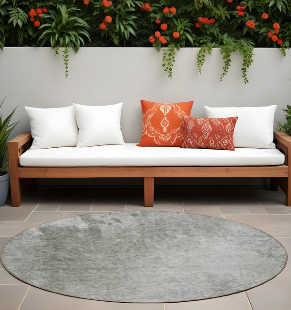 8' Round Gray and Off White Round Abstract Washable Non Skid Indoor Outdoor Area Rug N270-563300