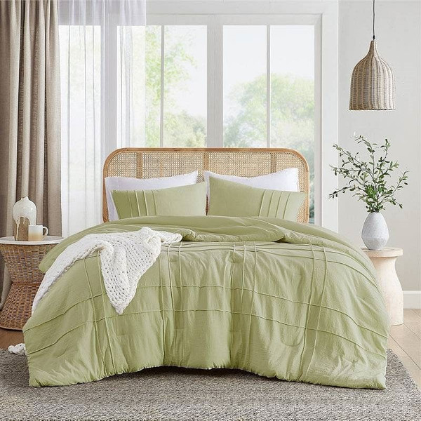 King size Microfiber Pleated Lightweight Soft Comforter Set in Sage Green Q280-SGEKNG6869