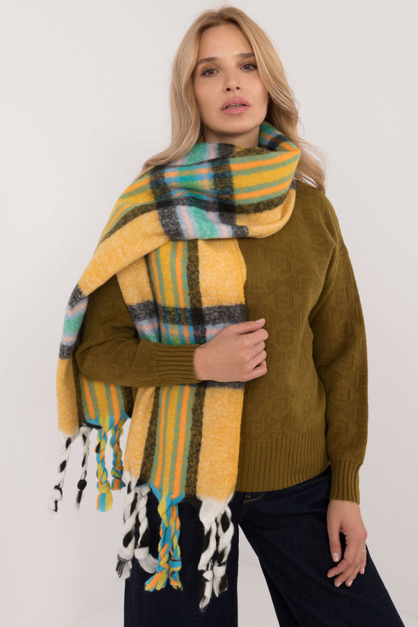 yellow - Shawl model 202584 AT U704-202584