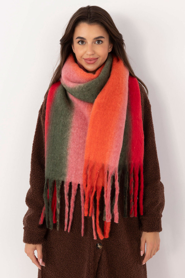 red - Shawl model 203183 AT U704-203183