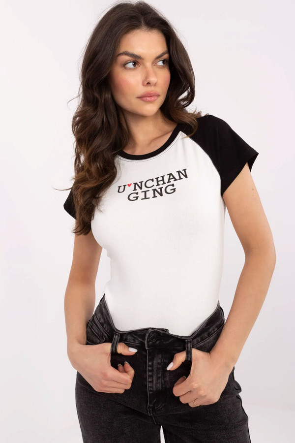white - T-shirt model 210120 NM U704-210120