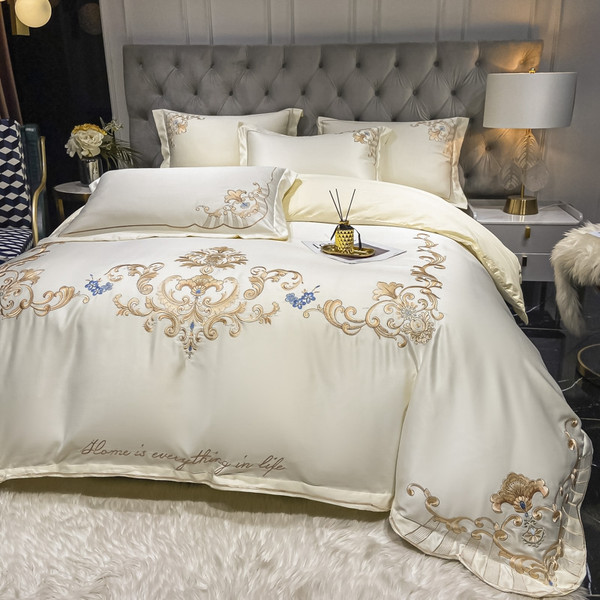 Color: Off white, style: 1.8fitted sheet 200x230 - High End Luxury European Satin Wedding Four Piec Q119-CJCS162191402BY