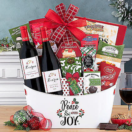 Kiarna Holiday Red Duet: Wine Gift Basket Z954-WC-732