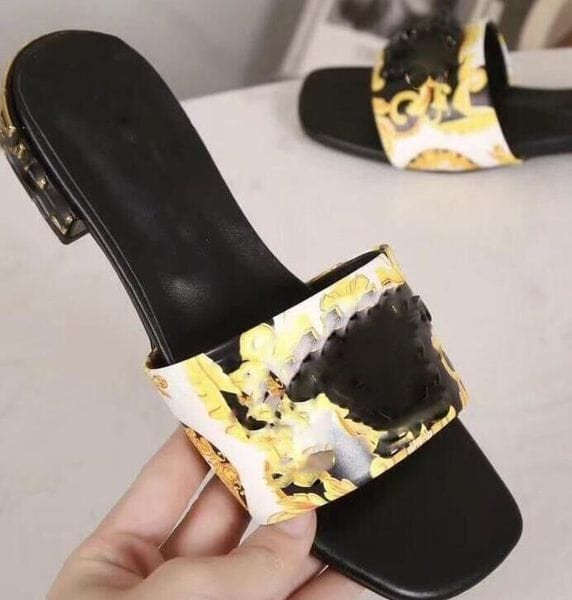 Color: 9# - Size: US11 - Designer Slippers Flat Shoes Leather Sandals Ladies Beach Sandals Y829-1263148780249714752