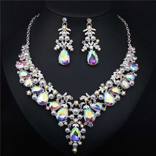 Bold Fashion Rhinestone and Pearl Water Drop Design Prom Necklace and Earrings Set - Luminous White A392-fane7300