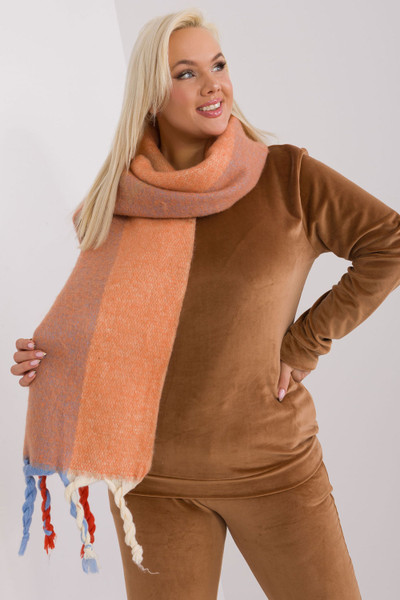orange - Shawl model 190552 AT U704-190552