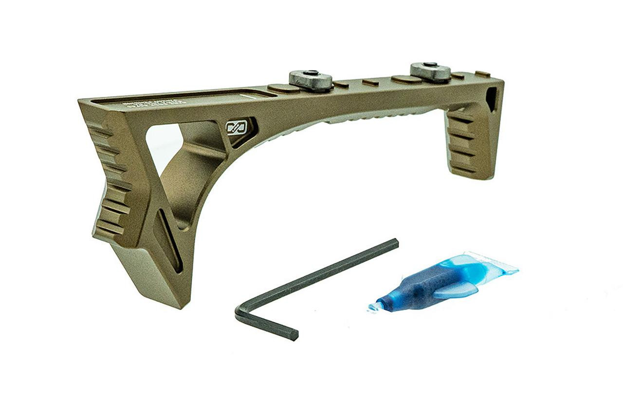 Strike Industries SI-LINK-CFG-FDE LINK Curved Fore Grip in FDE, accessory for firearms with included installation tools.