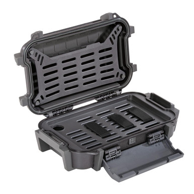 Pelican Pelican RKR400-0000-BLK Ruck Case R40 - Durable Waterproof Gear Case with Organizational Features - $69.95 at ABCSportZ