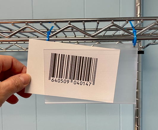 Hang Vu Label Holder