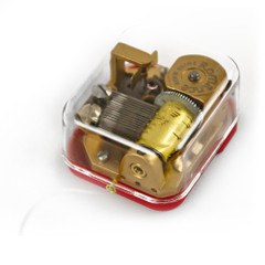 18 Note Movement Pull String with Case 18 Note Movement Pull String with Case