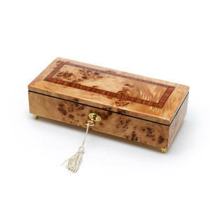 Classic Style 18 Note Italian Music Jewelry Box with Lock and Key