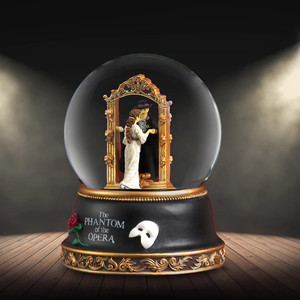 Phantom of the Opera Phantom and Christine Mirror Scene Musical Water Globe