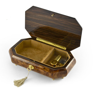 Handcrafted 30 Note Classic Style Cut Corners Music Jewelry Box with Lock and Key
