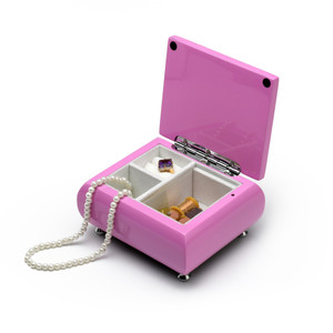 Adorable High Gloss 18 Note Pink Musical Jewelry Box Girls Keepsake