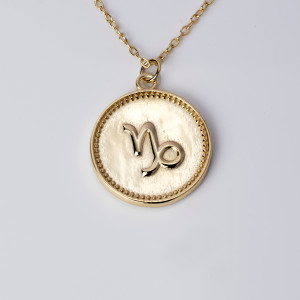 18kt Gold Plated Astrology Necklace with Zodiac Pendant of Capricorn