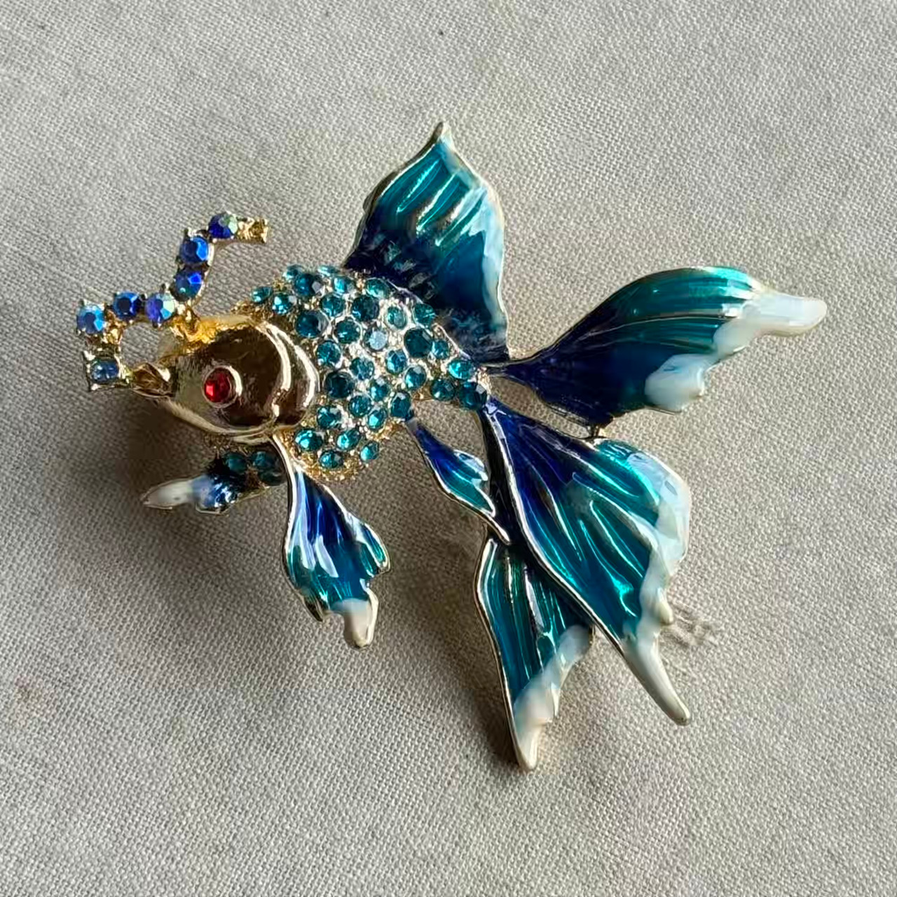 betta fish jewelry box Beta Design Travel Engraved Boxes Stock Show Gear Upgrade your fish tank with the Aqueon Betta Bowl Aquarium Kit in Blue. Small Beta Fish Tank aquarium