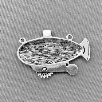 Steampunk Blimp Airship Dirigible Pendant 42x48mm Antique Silver Plated Alloy Q2 Per Pkg