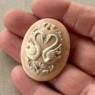 40x30mm Sweet Swans Cameo Mercury Coral Resin Acrylic Cabochon Hand Painted Per Pc