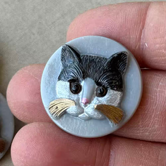 27mm Cat Czech Glass Cabochon Kitty Tuxedo Q1 Per Pc
