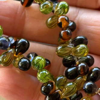 9x6mm Smooth Czech Glass Drop Beads Grape Vineyard 25Pcs Per Strand