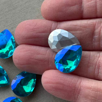 18x13mm Teardrop Rivoli Crystal Cabs Aqua Starlight Q6 Per Pkg