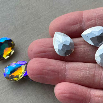 18x13mm Teardrop Rivoli Crystal Cabs Lilac Starlight Q6 Per Pkg