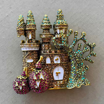 BIG HEAVY 2.75 Inch Haunted House Brooch Pin Rhinestone Gold Per Pc