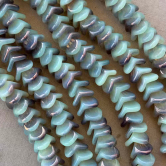 12x10mm 3 Petal Bellflower Beads Czech Glass Moon Flower 25Pcs Per Strand