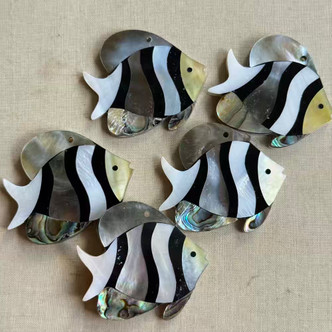 Freshwater Black Lip and Paua Shell Pearl Clown Fish 38x42mm Pendants Q1 Per Pkg