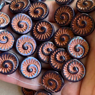 18mm Ammonite Seashell Beads Czech Glass Dark Nebula Copper Wash 6Pcs Per Strand