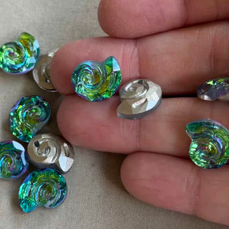 14x12mm Nautilus Seashell Crystal Glass Prism Charms Green Sphinx CAL Q10 Per Pkg