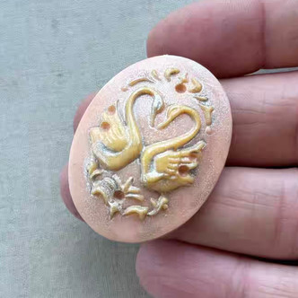 40x30mm Sweet Swans Cameo Gilded Coral Resin Acrylic Cabochon Hand Painted Per Pc