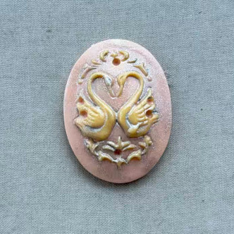 40x30mm Sweet Swans Cameo Gilded Coral Resin Acrylic Cabochon Hand Painted Per Pc