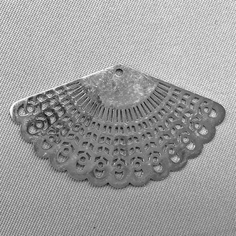 Filigree Fan 13 to 1 Loop Chandelier Links 22x40mm Silver Plated Alloy Q4 Per Pkg