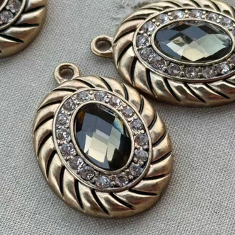 29x20mm Oval Charm Greige Clear Hamilton Gold Plated Alloy Q4 Per Pkg