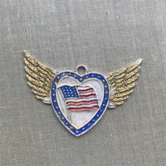 Liberty Patriotic Americana Red White Blue Vintage Winged Flag Heart Pendant Per Pc