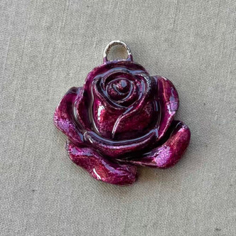 Virginia 35mm Purple Rose Flower Pendant Patina Botanical Per Pc