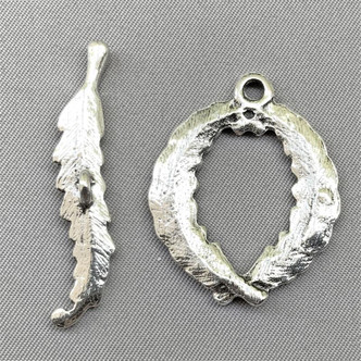 Fern Wreath Toggle Clasps 30x24mm Antique Silver Plated Alloy Q5 Per Pkg
