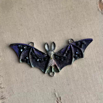 Bugsy Rhinestone Bat Pendant Hand Painted Halloween Artisan Pendant 78x32mm Per Pc