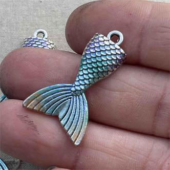 Serena Mertail Mermaid Fin Whale Tail Artisan Hand Painted 31x19mm 4Pcs