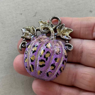 Isolde Purple Leopard Cheetah Pumpkin Hand Painted Pendant Per Pc